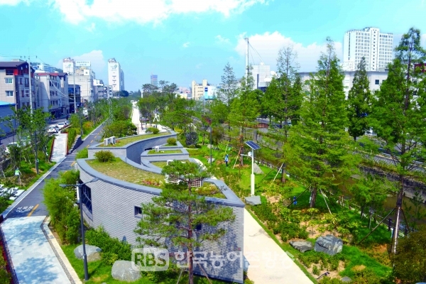 2019 녹색도시 최우수상에 선정된 '포항 철길숲'(사진=산림청)