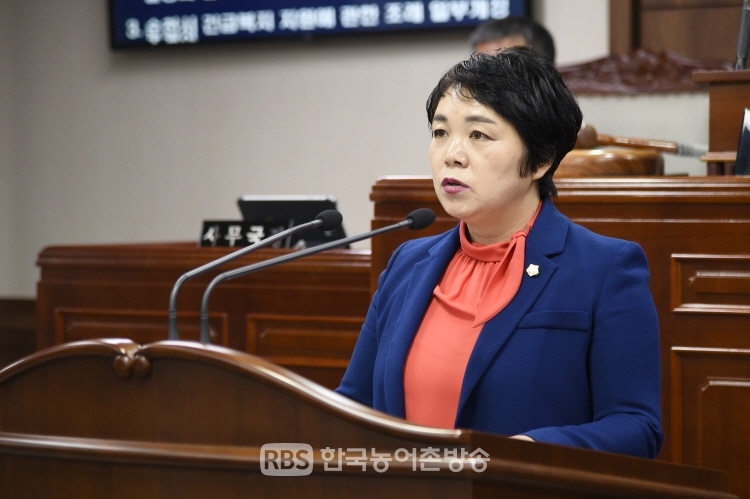 순천시의회 김미연 의원이 순천시에 축제 통합운영을 제안했다.(제공=순천시의회)