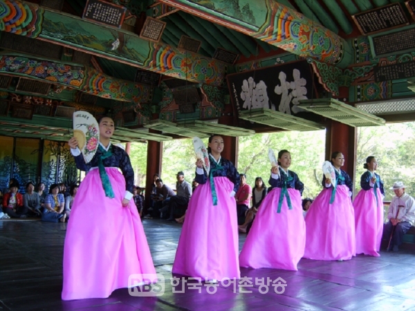 문화예술과-남원시립국악단, 6월부터 광한루원 상설공연 시작 (사진=남원시)