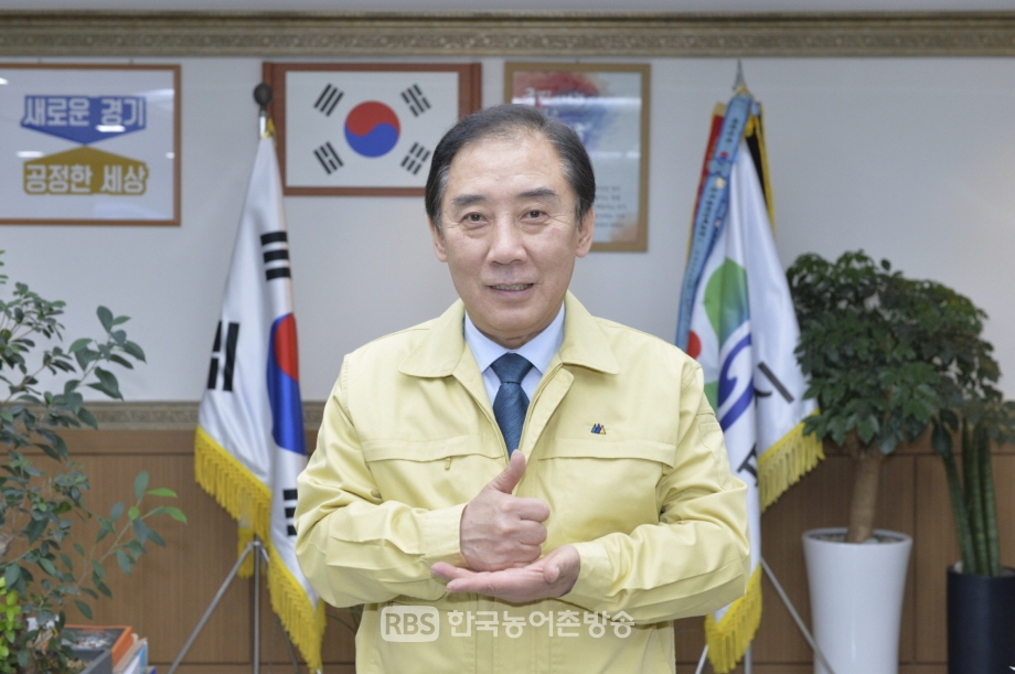 오는 7월 취임 2주년을 맞는 박윤국 포천시장 (사진=포천시청)