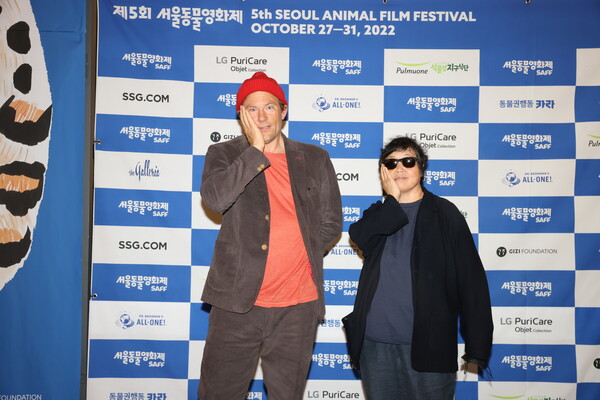 마튼 페지엘 감독(왼쪽), 임순례 감독(오른쪽) [동물권행동 카라] 